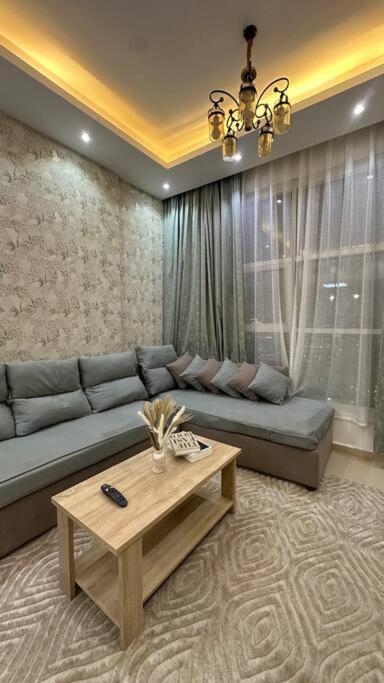 Apartment Luxury 1 Bedroom Amazing View